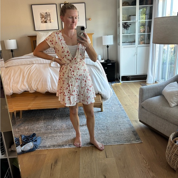 REFORMATION Wrap Dress - Picture 1 of 8